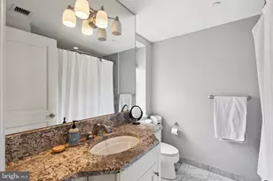 1701 Locust St, Philadelphia, PA 19103 - Photo 16