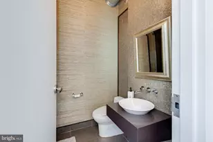 10532 S 12th St, Philadelphia, PA 19107 - Photo 42