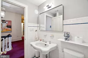 2212 St James Pl, Philadelphia, PA 19103 - Photo 28