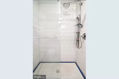 2212 Saint James Place, Philadelphia, PA 19103 - Photo 30