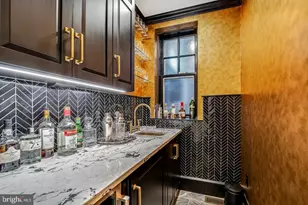 1827 Delancey Pl, Philadelphia, PA 19103 - Photo 14