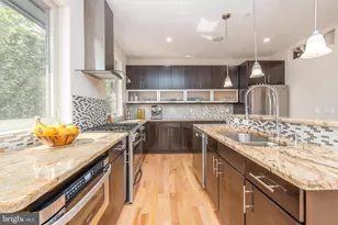 629 S 13th St, Philadelphia, PA 19147 - Photo 22