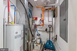 629 S 13th St, Philadelphia, PA 19147 - Photo 62