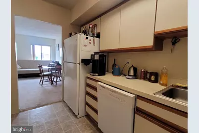 530 S 2nd St #610, Philadelphia, PA 19147 - Photo 8