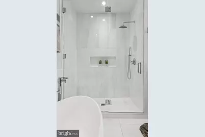 301 S Broad #802, Philadelphia, PA 19107 - Photo 14