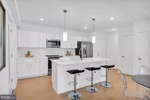 825 Bainbridge St, Philadelphia, PA 19147 - Photo 2