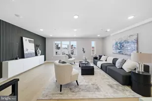 1811 S Orianna St, Philadelphia, PA 19148 - Photo 2