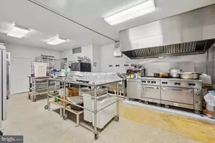 201 N 52nd St, Philadelphia, PA 19139 - Photo 24