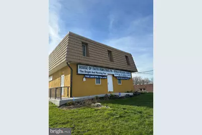 6624 Haverford Avenue, Philadelphia, PA 19151 - Photo 2