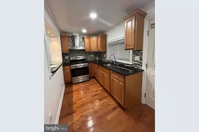 1502 E Berks, Philadelphia, PA 19125 - Photo 4