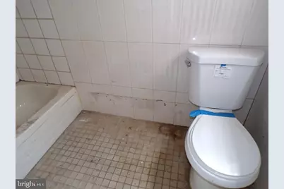 827 N Newkirk Street, Philadelphia, PA 19130 - Photo 14