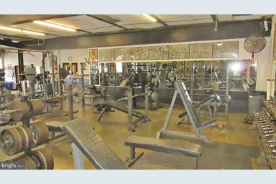 1622 W Passyunk Avenue, Philadelphia, PA 19145 - Photo 18