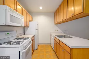 1100 Vine St, Philadelphia, PA 19107 - Photo 6