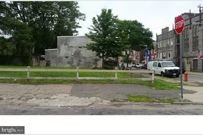 158-68 W York Street, Philadelphia, PA 19133 - Photo 2