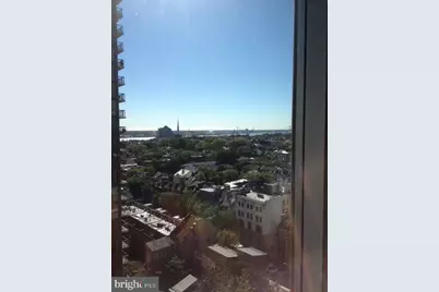 604 S Washington Square #1301, Philadelphia, PA 19106 - Photo 2