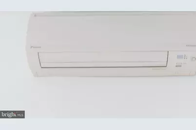 85 E Sharpnack Street, Philadelphia, PA 19119 - Photo 32