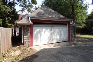 2217 Georges Ln, Philadelphia, PA 19131 - Photo 6