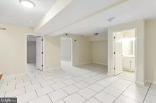 1519 N 16th St, Philadelphia, PA 19121 - Photo 32