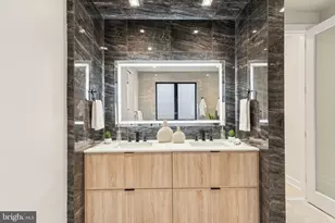 338 S Hicks St, Philadelphia, PA 19102 - Photo 22