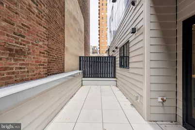 338 S Hicks Street, Philadelphia, PA 19102 - Photo 8