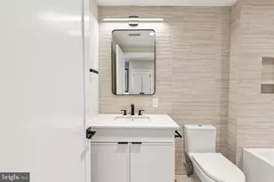 338 S Hicks St, Philadelphia, PA 19102 - Photo 42