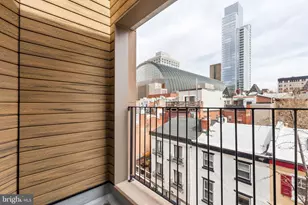 338 S Hicks St, Philadelphia, PA 19102 - Photo 14