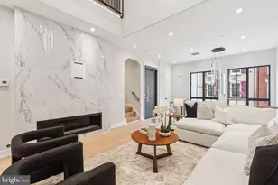 338 S Hicks St, Philadelphia, PA 19102 - Photo 6