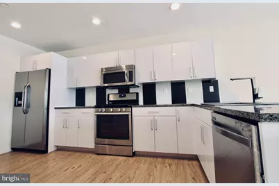 800 N 48th Street #13, Philadelphia, PA 19139 - Photo 2