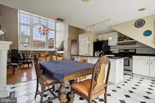 905 Clinton St, Philadelphia, PA 19107 - Photo 12