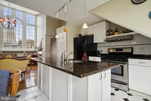 905 Clinton St, Philadelphia, PA 19107 - Photo 8