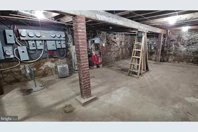 1542 N 15th Street, Philadelphia, PA 19121 - Photo 22