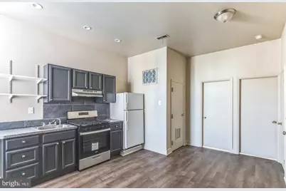 1542 N 15th Street, Philadelphia, PA 19121 - Photo 4