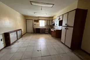 2603 S Shields St, Philadelphia, PA 19142 - Photo 8