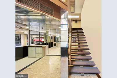 1420 Locust Street #R4, Philadelphia, PA 19102 - Photo 10