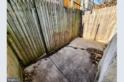 1942 S Croskey Street, Philadelphia, PA 19145 - Photo 16