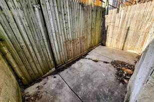 1942 S Croskey St, Philadelphia, PA 19145 - Photo 16