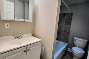 1942 S Croskey St, Philadelphia, PA 19145 - Photo 10