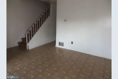 327 E Haines Street, Philadelphia, PA 19144 - Photo 2