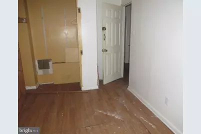 327 E Haines Street, Philadelphia, PA 19144 - Photo 8