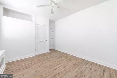 1037 Snyder Avenue, Philadelphia, PA 19148 - Photo 16