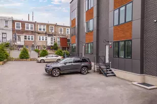 85 E Sharpnack St, Philadelphia, PA 19119 - Photo 8