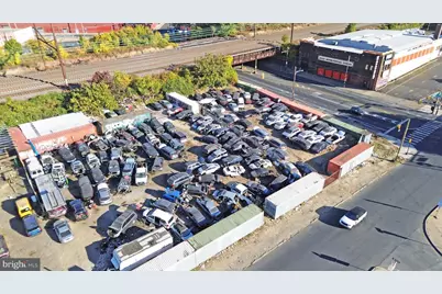 1001 W Glenwood Avenue, Philadelphia, PA 19133 - Photo 4