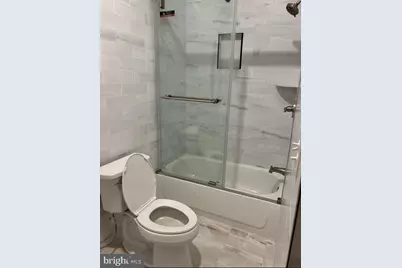 1320 W Girard Avenue #2ND FL UNIT 1, Philadelphia, PA 19123 - Photo 6