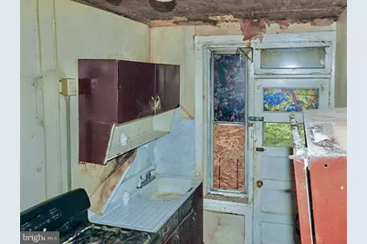 2547 Bonaffon Street, Philadelphia, PA 19142 - Photo 14