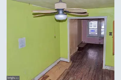 2547 Bonaffon Street, Philadelphia, PA 19142 - Photo 10