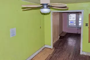 2547 Bonaffon St, Philadelphia, PA 19142 - Photo 10