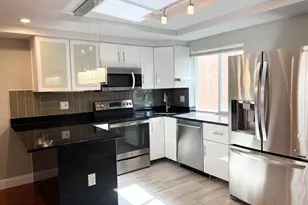 1000 Mt Vernon St, Philadelphia, PA 19123 - Photo 12