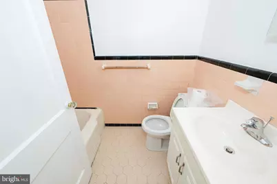 3025 Saint Vincent Street, Philadelphia, PA 19149 - Photo 18