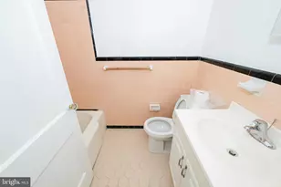 3025 St Vincent St, Philadelphia, PA 19149 - Photo 18