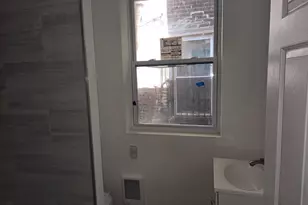 2220 Bonaffon St, Philadelphia, PA 19142 - Photo 8